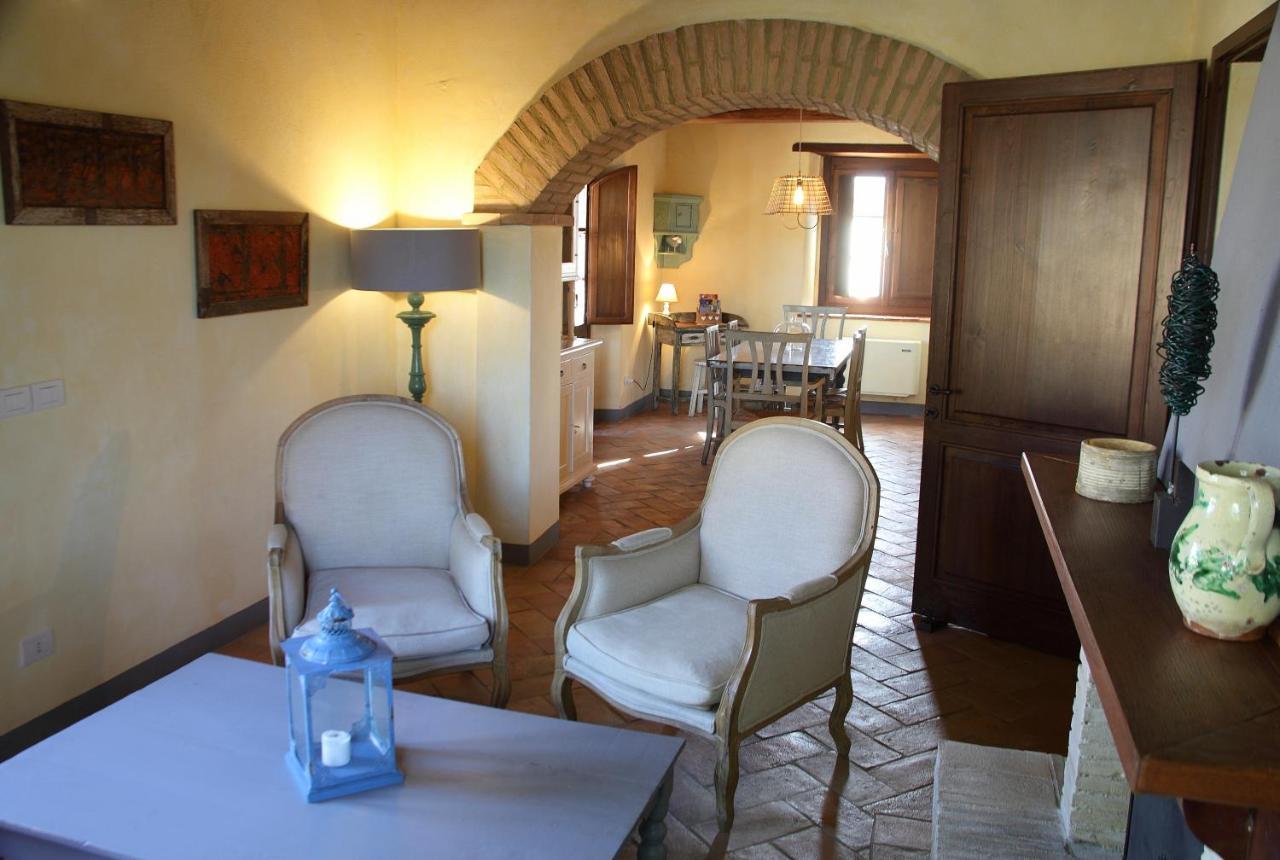Farm stay La Tana Del Bianconiglio *